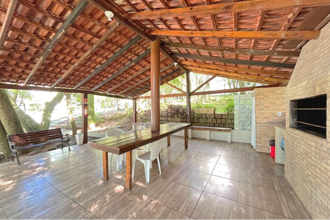Imagem Casa com 2 Quartos à Venda, 126 m² em Vila Nova - Porto Alegre Imagem Casa com 2 Quartos à Venda, 126 m² em Vila Nova - Porto Alegre