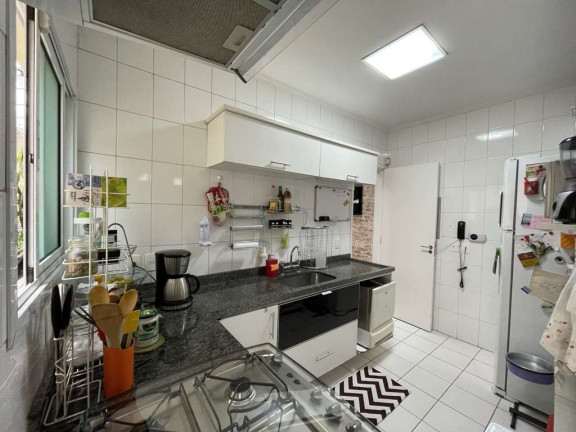 Imagem Imóvel com 3 Quartos à Venda,  em Granja Viana - Cotia