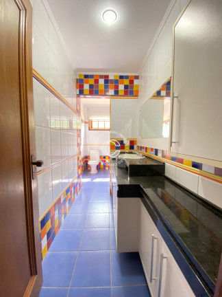 Imagem Casa com 4 Quartos à Venda, 478 m² em Camobi - Santa Maria Imagem Casa com 4 Quartos à Venda, 478 m² em Camobi - Santa Maria