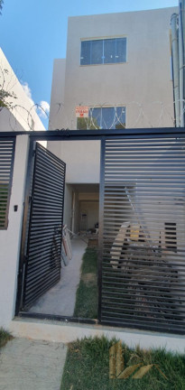 Imagem Casa com 2 Quartos à Venda, 80 m² em Céu Azul - Belo Horizonte Imagem Casa com 2 Quartos à Venda, 80 m² em Céu Azul - Belo Horizonte