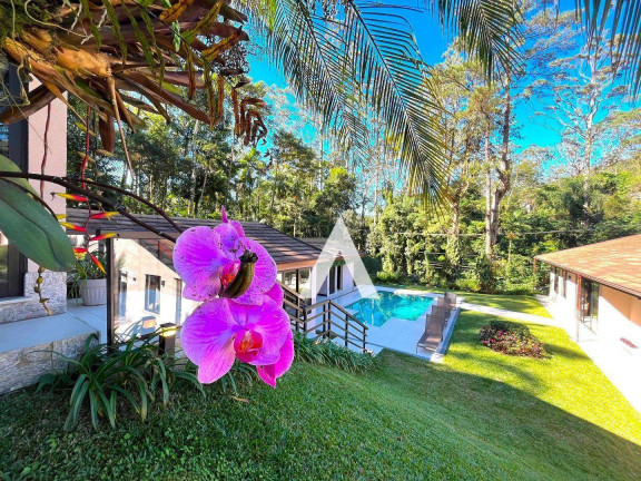 Imagem Casa com 5 Quartos à Venda, 498 m² em Comary - Teresópolis Imagem Casa com 5 Quartos à Venda, 498 m² em Comary - Teresópolis