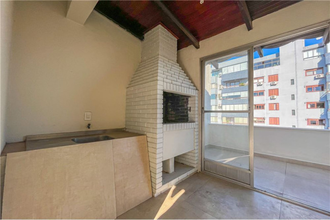 Imagem Imóvel com 2 Quartos à Venda,  em Cristo Redentor - Porto Alegre