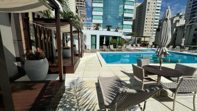 Imagem Apartamento com 4 Quartos à Venda, 185 m² em Meia Praia - Itapema