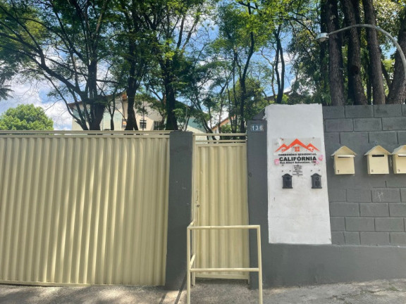 Imóvel com 2 Quartos à Venda, 45 m² em Chácaras Califórnia - Contagem