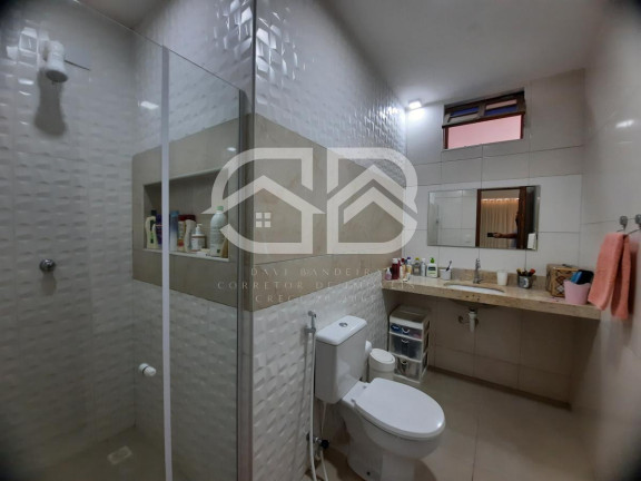 Imagem Casa com 4 Quartos à Venda, 292 m² em Sapiranga - Fortaleza