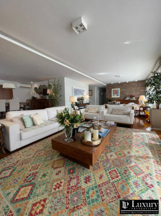 Imagem Apartamento com 3 Quartos à Venda, 359 m² em Real Parque - São Paulo Imagem Apartamento com 3 Quartos à Venda, 359 m² em Real Parque - São Paulo