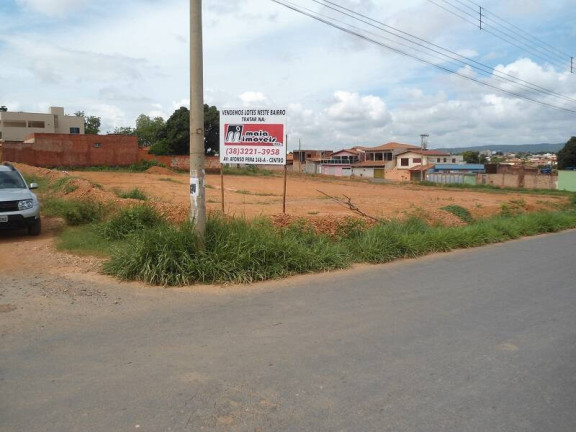 Terreno à Venda, 300 m² em Jardim Alvorada - Montes Claros