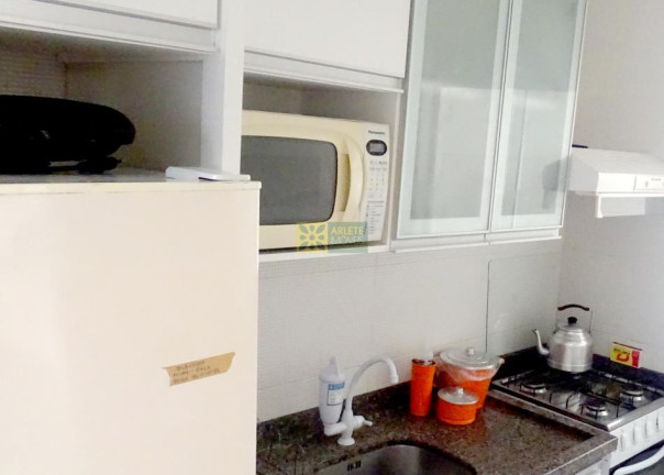 Imagem Apartamento com 2 Quartos para Alugar ou Temporada, 60 m² em Bombas - Bombinhas Imagem Apartamento com 2 Quartos para Alugar ou Temporada, 60 m² em Bombas - Bombinhas