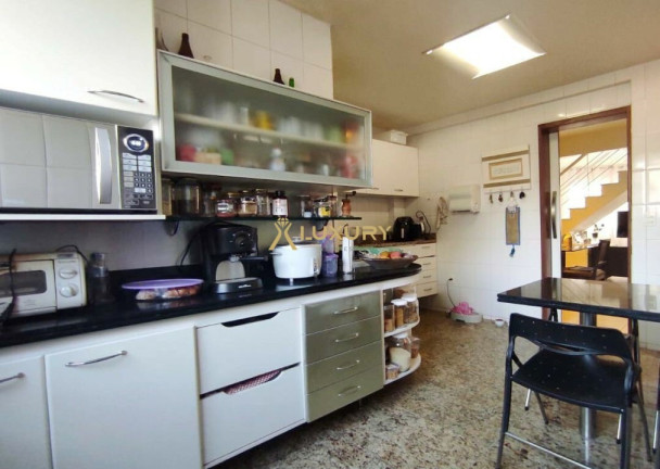 Imagem Imóvel com 4 Quartos à Venda, 253 m² em Serra - Belo Horizonte
