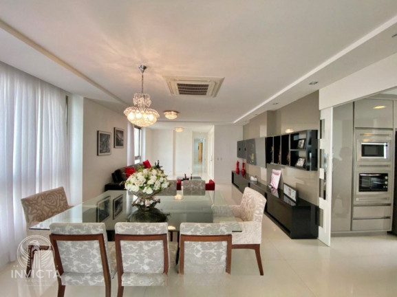 Imagem Apartamento com 4 Quartos à Venda, 295 m² em Centro - Balneário Camboriú Imagem Apartamento com 4 Quartos à Venda, 295 m² em Centro - Balneário Camboriú