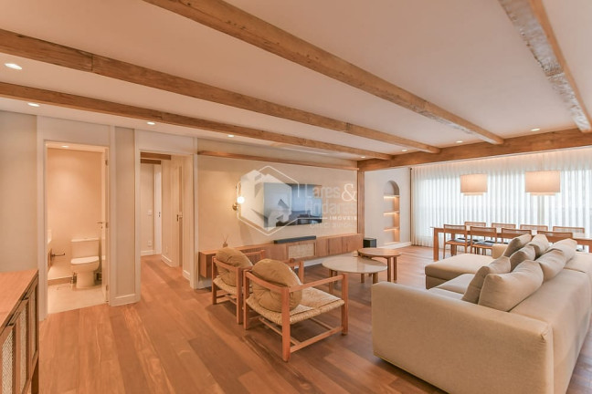 Apartamento com 3 Quartos à Venda, 149 m² em Moema - São Paulo