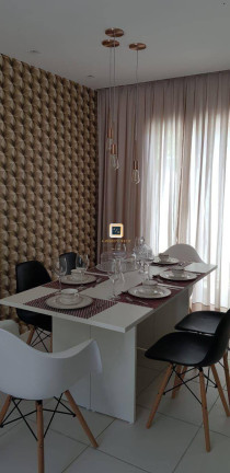 Imagem Casa com 3 Quartos à Venda, em Centro - Eusébio Imagem Casa com 3 Quartos à Venda, em Centro - Eusébio