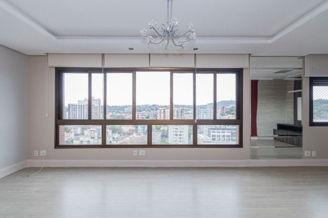 Imagem Imóvel com 2 Quartos à Venda, 86 m² em Menino Deus - Porto Alegre Imagem Imóvel com 2 Quartos à Venda, 86 m² em Menino Deus - Porto Alegre
