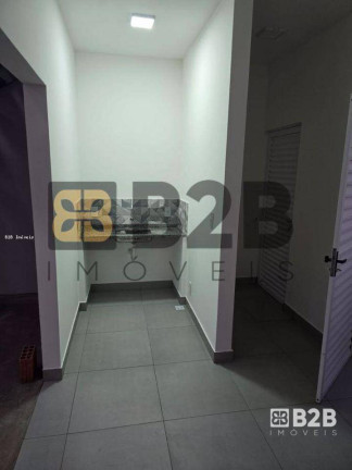 Imagem Galpão para Alugar, 379 m² em Jardim Auri Verde - Bauru Imagem Galpão para Alugar, 379 m² em Jardim Auri Verde - Bauru