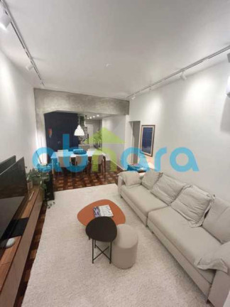 Imagem Apartamento com 2 Quartos à Venda, 70 m² em Copacabana - Rio De Janeiro
