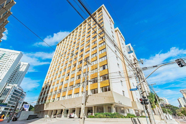 Imagem Apartamento com 3 Quartos à Venda, 74 m² em Centro Cívico - Curitiba