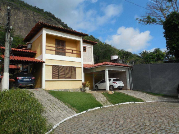 Imagem Casa com 4 Quartos à Venda, 305 m² em Itaipu - Niterói Imagem Casa com 4 Quartos à Venda, 305 m² em Itaipu - Niterói