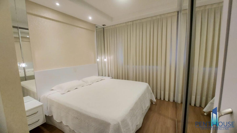 Imagem Apartamento com 3 Quartos à Venda, 122 m² em Centro - Balneário Camboriú Imagem Apartamento com 3 Quartos à Venda, 122 m² em Centro - Balneário Camboriú
