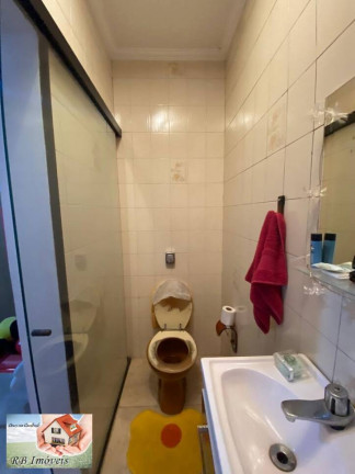 Imagem Casa com 3 Quartos à Venda, 252 m² em Vila Pires - Santo André