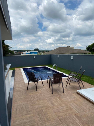 Imagem Casa com 3 Quartos à Venda, 471 m² em Ninho Verde Ii - Pardinho