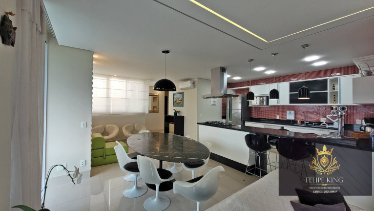 Imagem Cobertura com 4 Quartos para Alugar, 192 m² em Riviera Modulo 8 - Bertioga Imagem Cobertura com 4 Quartos para Alugar, 192 m² em Riviera Modulo 8 - Bertioga