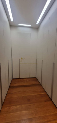 Imagem Casa com 4 Quartos à Venda, 490 m² em Centro Comercial Jubran - Barueri Imagem Casa com 4 Quartos à Venda, 490 m² em Centro Comercial Jubran - Barueri