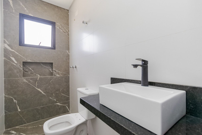 Imagem Apartamento com 1 Quarto à Venda, 28 m² em Cajuru - Curitiba