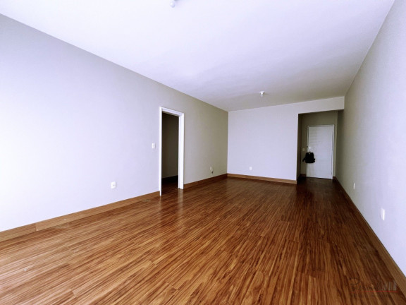 Imagem Apartamento com 3 Quartos à Venda, 133 m² em Centro - Florianópolis Imagem Apartamento com 3 Quartos à Venda, 133 m² em Centro - Florianópolis
