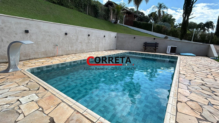 Imagem Casa com 3 Quartos à Venda, 250 m² em Ibiúna Imagem Casa com 3 Quartos à Venda, 250 m² em Ibiúna