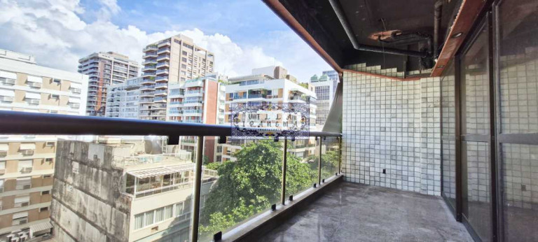 Imagem Cobertura com 4 Quartos à Venda, 300 m² em Ipanema - Rio De Janeiro Imagem Cobertura com 4 Quartos à Venda, 300 m² em Ipanema - Rio De Janeiro