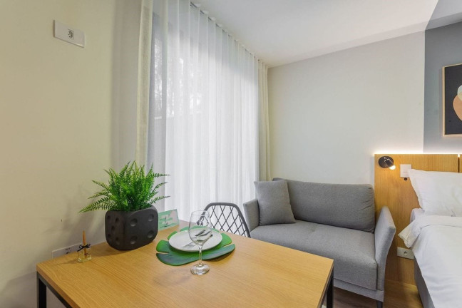 Imagem Apartamento com 1 Quarto para Alugar, 17 m² em Prado Velho - Curitiba Imagem Apartamento com 1 Quarto para Alugar, 17 m² em Prado Velho - Curitiba