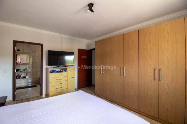 Imagem Casa com 3 Quartos à Venda, 247 m² em Jardim Clarice I - Votorantim