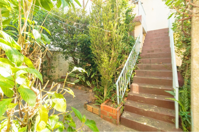 Imagem Casa com 3 Quartos à Venda, 195 m² em Santa Maria Goretti - Porto Alegre Imagem Casa com 3 Quartos à Venda, 195 m² em Santa Maria Goretti - Porto Alegre