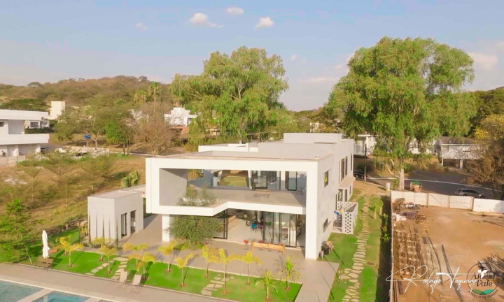 Imagem Casa de Condomínio com 4 Quartos à Venda, 500 m² em Residencial Aldeia Do Vale - Goiânia