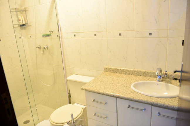 Imagem Casa com 3 Quartos à Venda, 120 m² em Vila Bertioga - São Paulo
