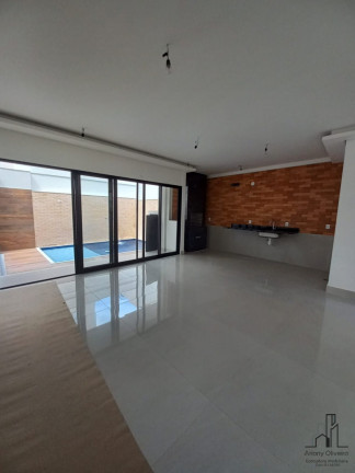 Imagem Casa de Condomínio com 3 Quartos à Venda, 286 m² em Recreio Dos Bandeirantes - Rio De Janeiro Imagem Casa de Condomínio com 3 Quartos à Venda, 286 m² em Recreio Dos Bandeirantes - Rio De Janeiro