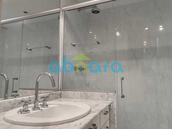 Imagem Apartamento com 4 Quartos à Venda, 360 m² em Copacabana - Rio De Janeiro Imagem Apartamento com 4 Quartos à Venda, 360 m² em Copacabana - Rio De Janeiro
