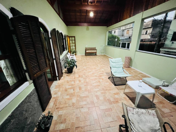 Imagem Casa com 3 Quartos à Venda, 180 m² em Jardim Guanhembu - São Paulo