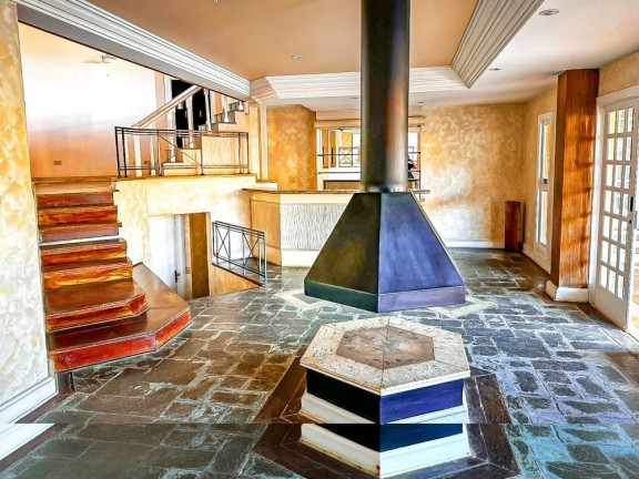 Imagem Casa com 4 Quartos à Venda, 1.024 m² em Vila Petrópolis - Atibaia Imagem Casa com 4 Quartos à Venda, 1.024 m² em Vila Petrópolis - Atibaia