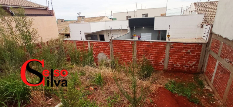 Imagem Terreno à Venda, 250 m² em Jardim São Paulo Ii - Sarandi Imagem Terreno à Venda, 250 m² em Jardim São Paulo Ii - Sarandi
