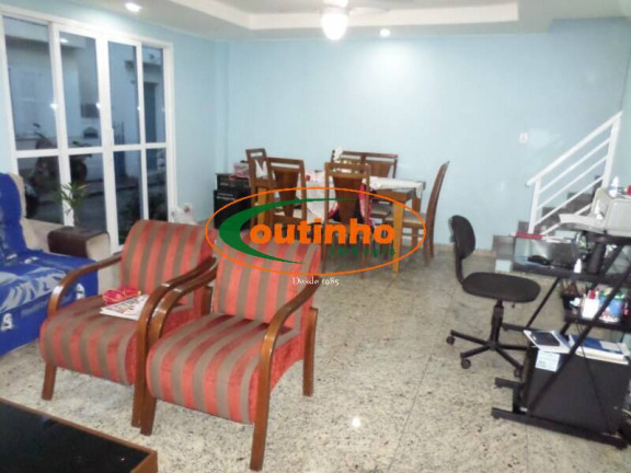 Imagem Casa com 3 Quartos à Venda, 180 m² em Vila Isabel - Rio De Janeiro Imagem Casa com 3 Quartos à Venda, 180 m² em Vila Isabel - Rio De Janeiro