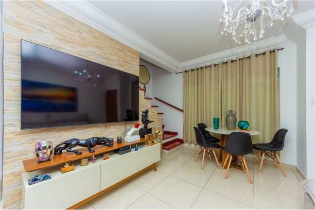 Imagem Casa com 4 Quartos à Venda,  em Vila Aricanduva - São Paulo
