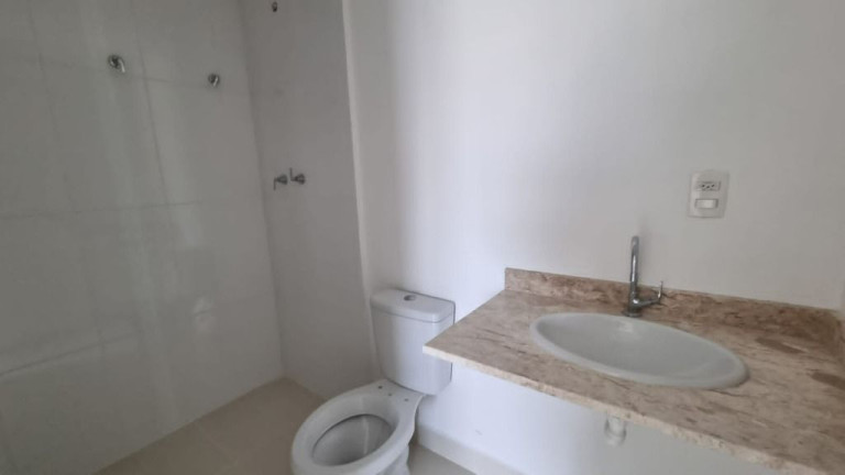 Imagem Apartamento com 2 Quartos à Venda, 70 m² em Pitangueiras - Guarujá