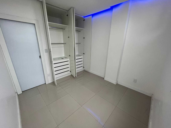 Imagem Apartamento com 3 Quartos à Venda, 90 m² em Jardim Vinte E Cinco De Agosto - Duque De Caxias