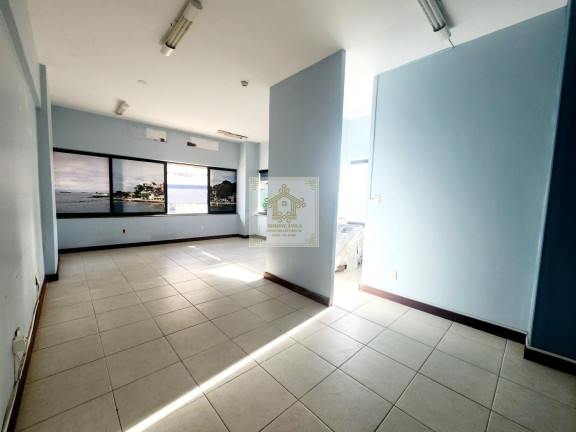 Sala Comercial à Venda, 74 m² em Pituba - Salvador
