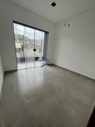 Imagem Sobrado com 2 Quartos à Venda, 65 m² em Jarivatuba - Joinville
