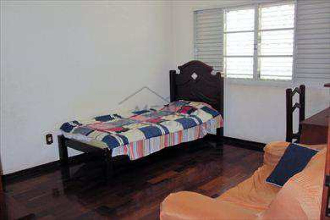 Imagem Casa com 3 Quartos à Venda, 351 m² em Jardim Do Lago - Pirassununga Imagem Casa com 3 Quartos à Venda, 351 m² em Jardim Do Lago - Pirassununga