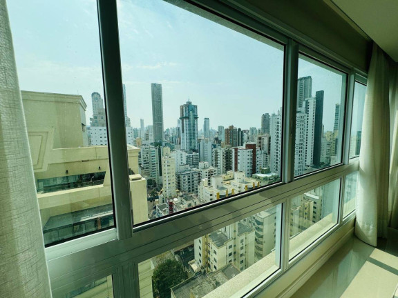 Imagem Apartamento com 4 Quartos para Alugar, 140 m² em Centro - Balneário Camboriú Imagem Apartamento com 4 Quartos para Alugar, 140 m² em Centro - Balneário Camboriú