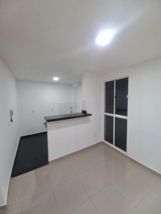 Imagem Apartamento com 2 Quartos à Venda, 43 m² em Pinheirinho - Curitiba