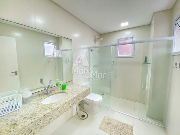 Imagem Apartamento com 3 Quartos à Venda, 175 m² em Pitangueiras - Guarujá Imagem Apartamento com 3 Quartos à Venda, 175 m² em Pitangueiras - Guarujá